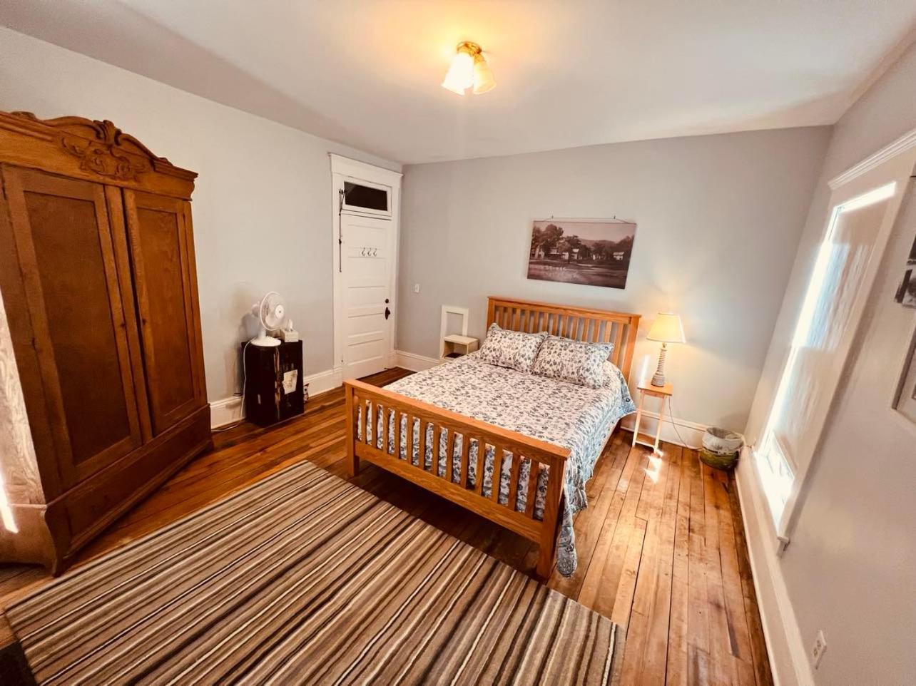Laurel River Club Bed & Breakfast Or Lrcbnb Dryfork Экстерьер фото