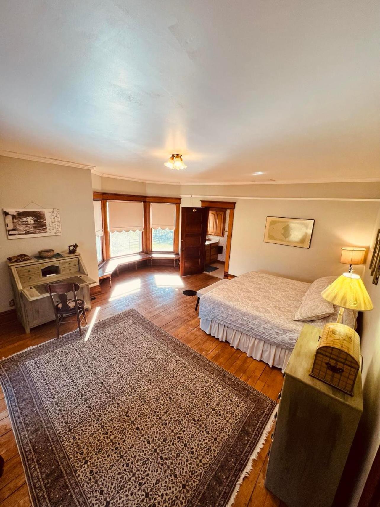 Laurel River Club Bed & Breakfast Or Lrcbnb Dryfork Экстерьер фото